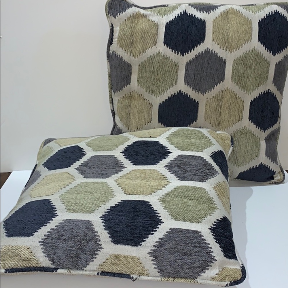 Accent Pillow Set - Picture 1 of 2